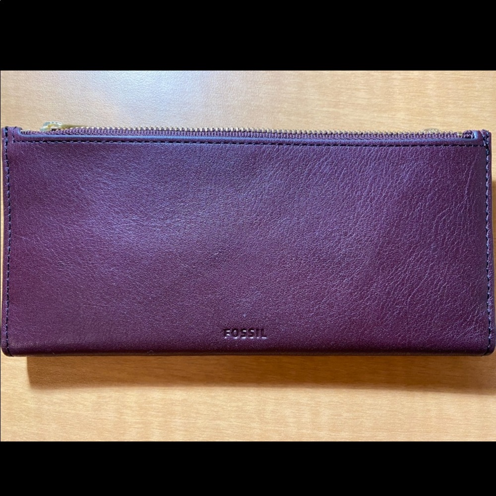 Fossil wallet